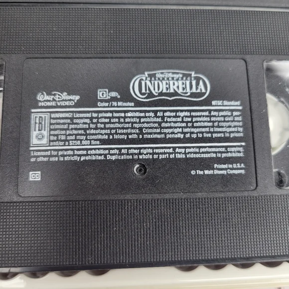 Disney Cinderella VHS Tape Masterpiece Edition - Picture 5 of 6